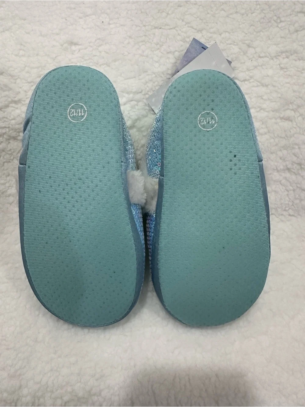 Girl’s Frozen Slippers